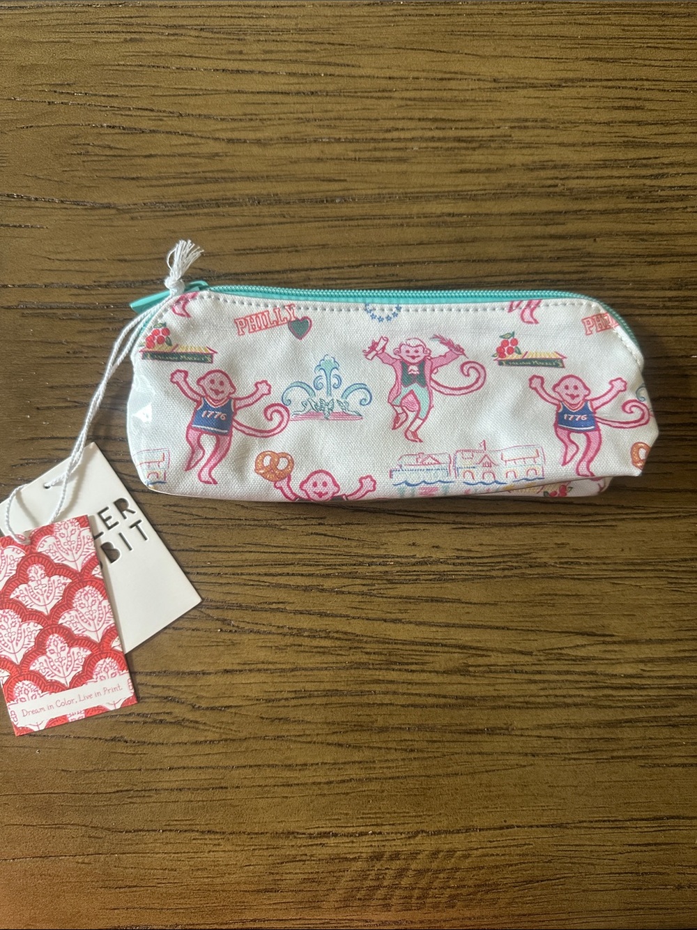 Roller Rabbit Philadelphia small  Makeup Bag NWT